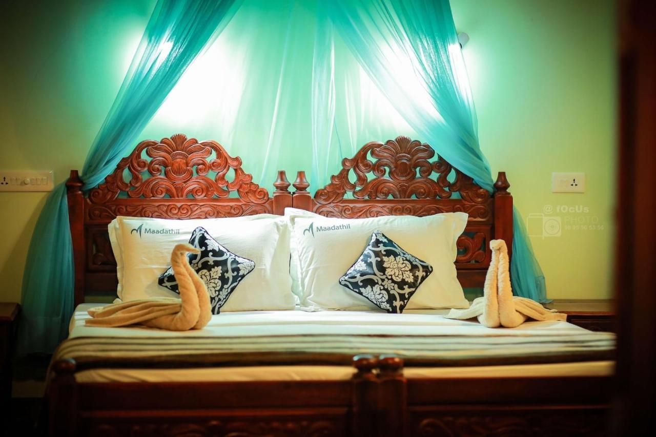 Maadathil Cottages Varkala Exteriör bild