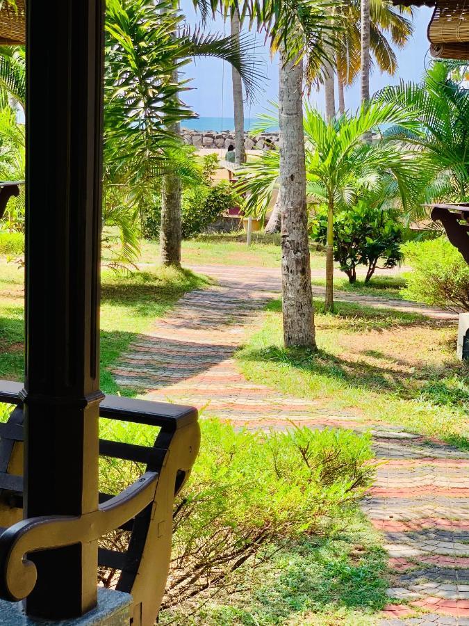 Maadathil Cottages Varkala Exteriör bild