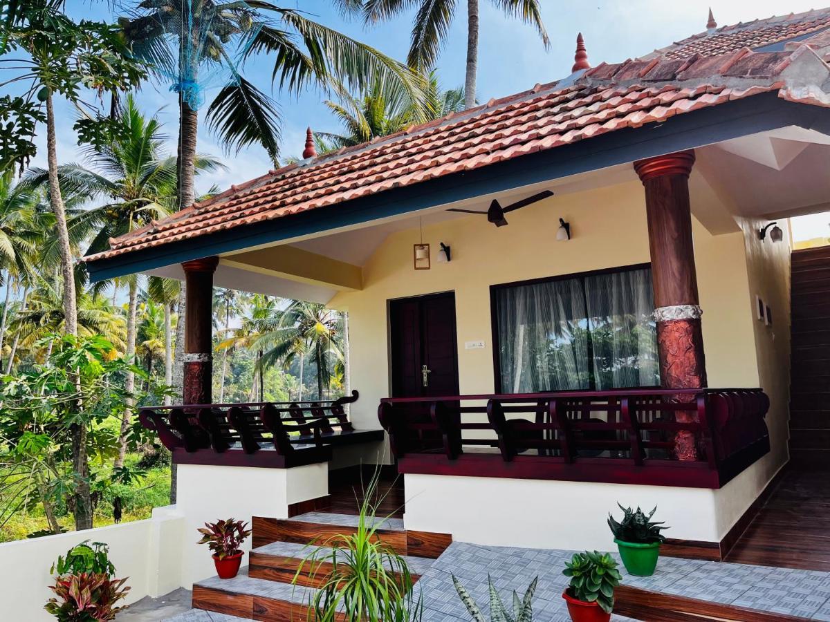 Maadathil Cottages Varkala Exteriör bild