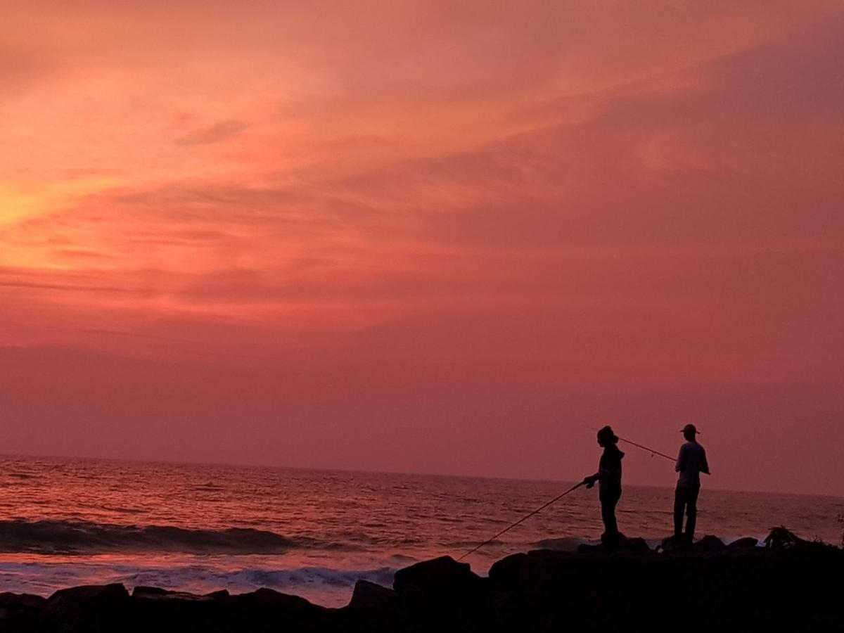 Maadathil Cottages Varkala Exteriör bild