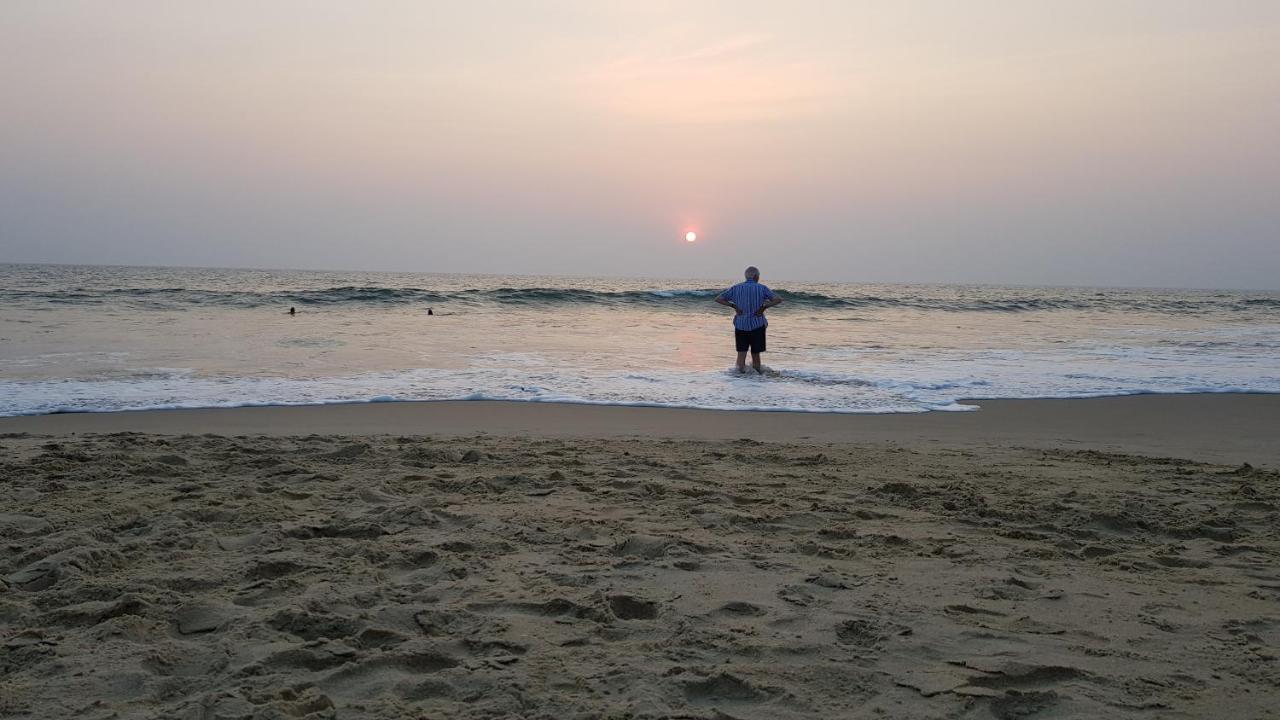 Maadathil Cottages Varkala Exteriör bild
